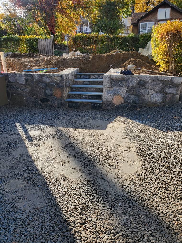 Stone Wall with Bluestone Cap & Steps — Chunchy's Contracting Corp, Westchester County, NY